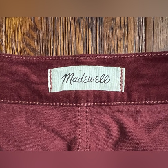 MADEWELL Stretch Velveteen Straight Zip Mini Skirt in Dark Cabernet Red Size 30 - Picture 9 of 11